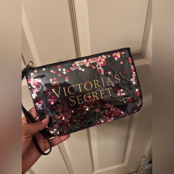 Victoria's Secret Handbags - New Victoria’s Secret bag Black Sequence Wrislet